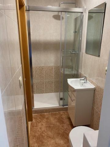 Single Room In My Apartment At The Beach 瓦伦西亚 外观 照片